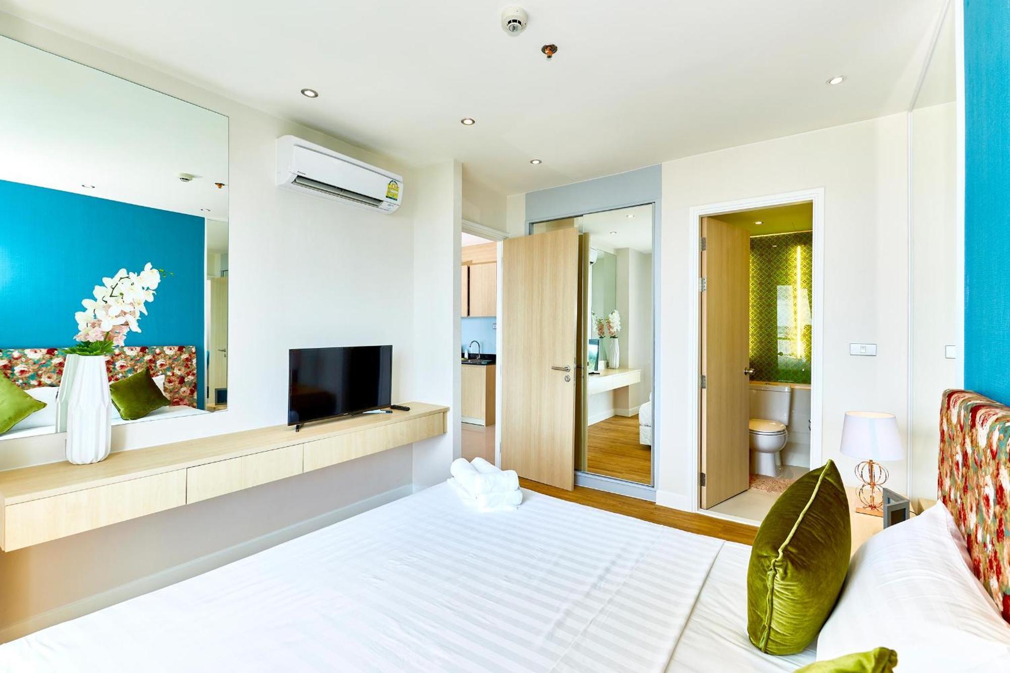 Grande Carribean - Seaview - Jomtien -Free Taxi From The Airport Apartment Pattaya Exterior photo