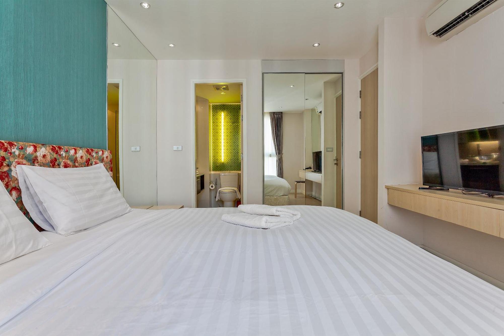 Grande Carribean - Seaview - Jomtien -Free Taxi From The Airport Apartment Pattaya Room photo